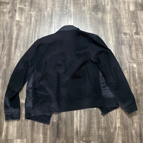 🧥 TOMMY HILFIGER LIKE NEW WINDBREAKER PUFFER SWEATER JACKET MENS SIZE LARGE - Picture 4 of 4